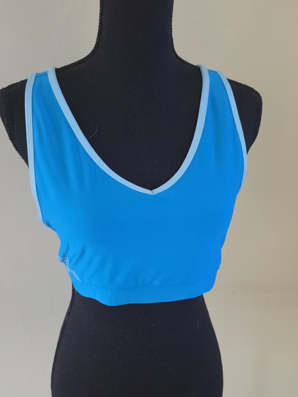 2 Old Navy Active Sports Bras XL Blue Teal